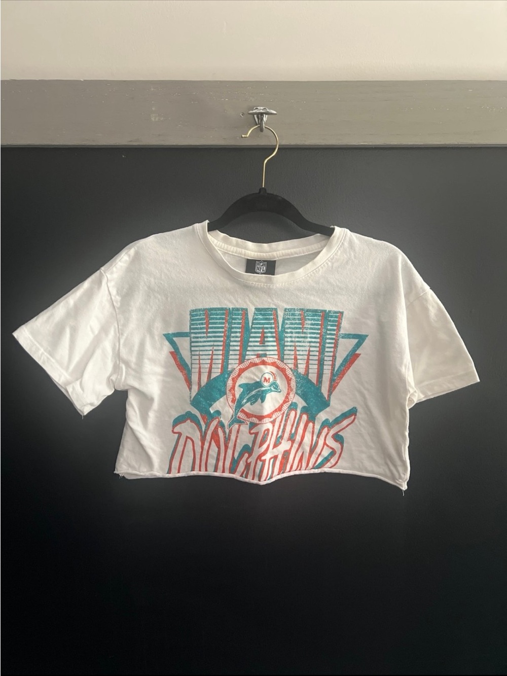 Miami Dolphins White & Teal Cropped Graphic Tee